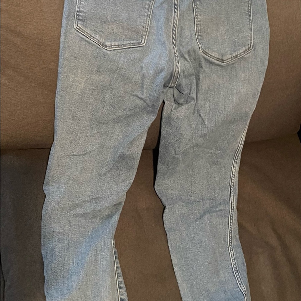 Men's Light Blue Jeans